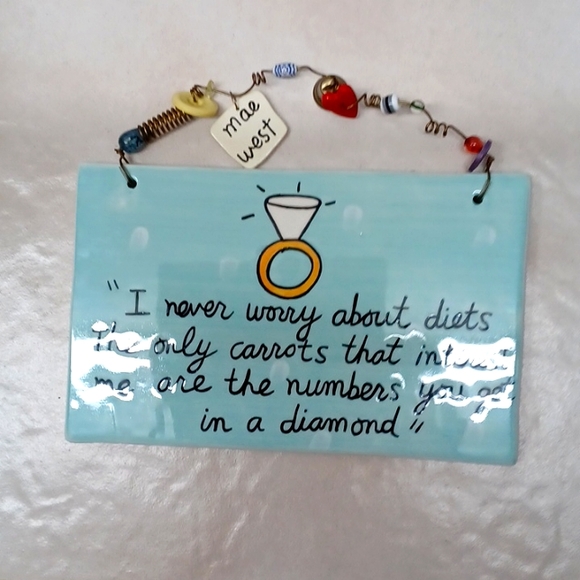 Charming unique tile plaque about diamonds! - Picture 2 of 3
